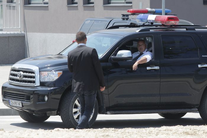 Доставката на дезинфектанти и лични предпазни средства за парламентарните избори